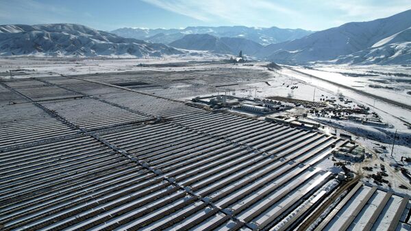Первая солнечная электростанция мощностью 100 мегаватт в Кемине - Sputnik Кыргызстан