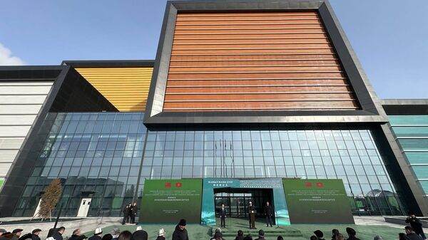 Церемония открытия мусоросжигательного завода в Бишкеке - Sputnik Кыргызстан