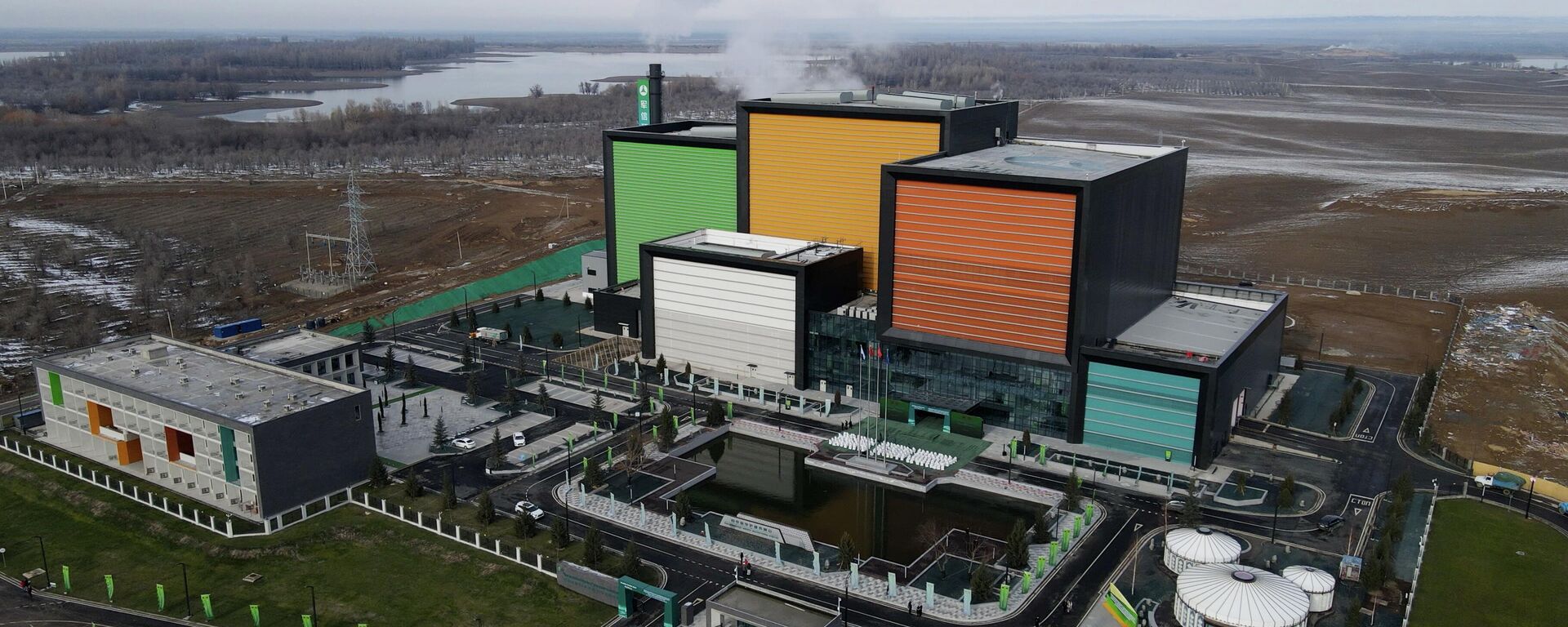 Как в Бишкеке открыли мусоросжигательный завод — видео - Sputnik Кыргызстан, 1920, 27.12.2025