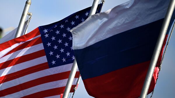 Россия менен АКШнын желектери. Архив - Sputnik Кыргызстан