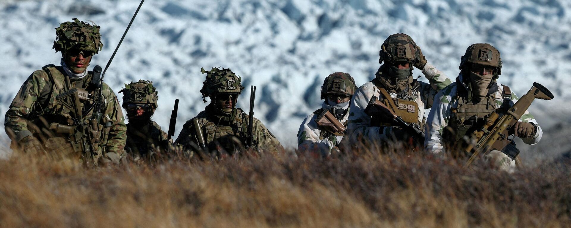 Совместные военные учения Дании, Швеции, Норвегии, Германии и Франции в Гренландии - Sputnik Кыргызстан, 1920, 08.01.2026