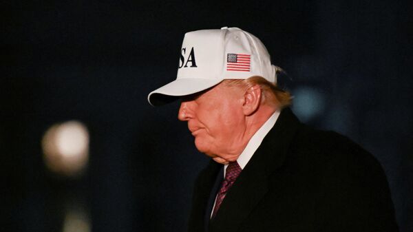 Президент США Дональд Трамп - Sputnik Кыргызстан