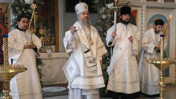 Бишкекте курчоодогу Ленинградды коргоп курман болгон жоокерлер жана шаар тургундары эскерилди - Sputnik Кыргызстан