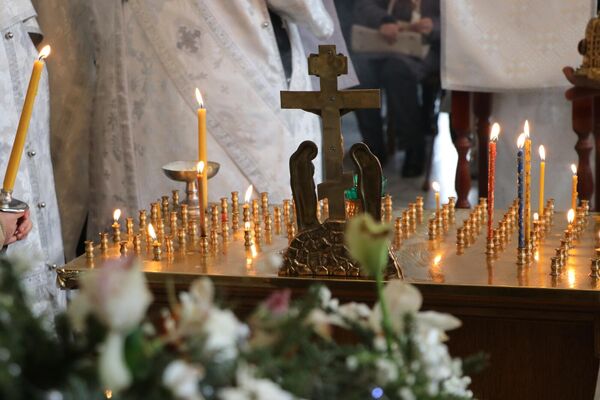 Бишкекте курчоодогу Ленинградды коргоп курман болгон жоокерлер жана шаар тургундары эскерилди - Sputnik Кыргызстан