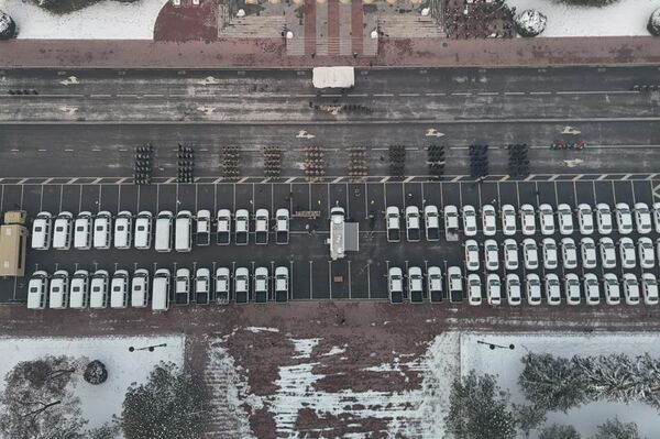 Всего министерству передали 81 автомашину - Sputnik Кыргызстан