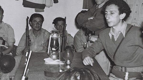 1942-жылы 21-январда Вильнюс геттосунда партизандардын бириккен уюму түптөлгөн.  - Sputnik Кыргызстан