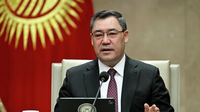  Президент Садыр Жапаров встретился с представителями легкой промышленности
