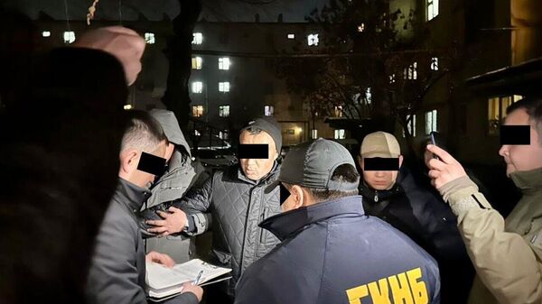 Задержание милиционера в Оше - Sputnik Кыргызстан