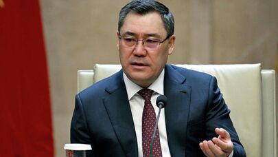 Президент Садыр Жапаров провел совещание с руководителями крупных строительных компаний Кыргызстана