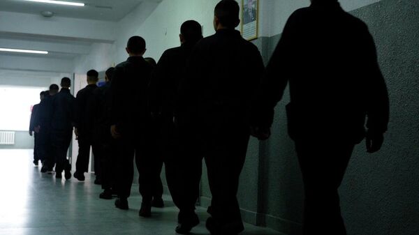 Кыргызстанда соттолгон өспүрүмдөр үчүн “Умтул” программасы башталды - Sputnik Кыргызстан
