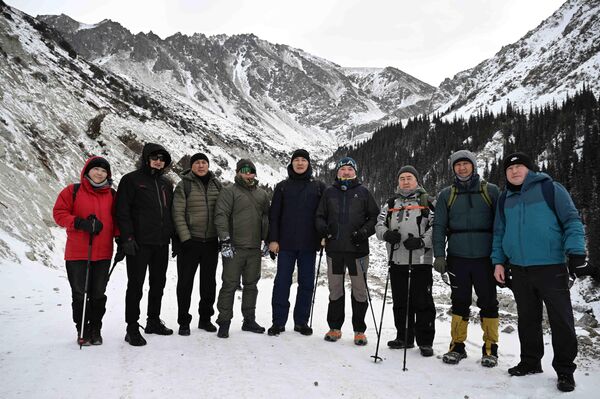 Касымалиев отметил важность личного примера руководителей в продвижении ценностей активного отдыха - Sputnik Кыргызстан