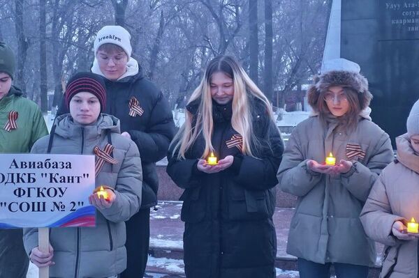 &quot;Үмүт учкуну&quot; аттуу акция 26-январда — Ленинград фашисттик курчоодон толук бошотулган күндүн алдында өттү. - Sputnik Кыргызстан
