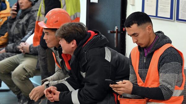 Эмгек мигранттары - Sputnik Кыргызстан