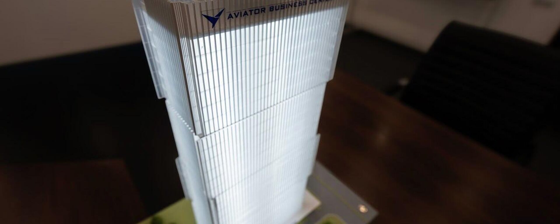 Макет бизнес-центра Авиатор в Бишкеке - Sputnik Кыргызстан, 1920, 03.02.2026