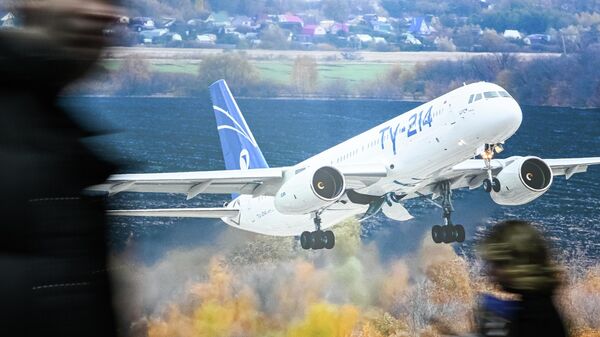 Асмандагы учак - Sputnik Кыргызстан