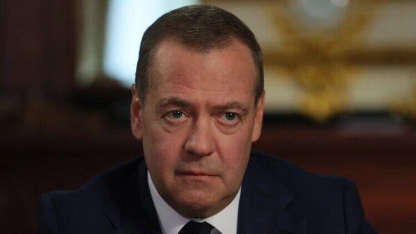 Зампред Совбеза РФ Дмитрий Медведев - Sputnik Кыргызстан