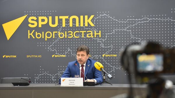 РФтин КРдеги элчиси Сергей Вакунов Sputnik Кыргызстандын маалымат борборунда - Sputnik Кыргызстан
