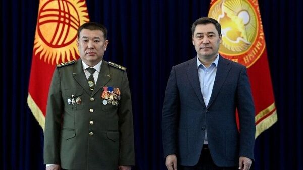 Жумгалбек Шабданбеков и Садыр Жапаров - Sputnik Кыргызстан