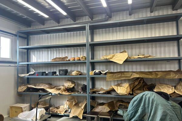 Теперь вертолеты гражданской авиации, МЧС и Министерства обороны Кыргызстана смогут проходить ремонт и обслуживание не за пределами страны - Sputnik Кыргызстан