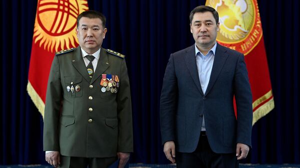 Присвоение воинских званий ряду руководителей силовых структур президентом Садыром Жапаровым - Sputnik Кыргызстан