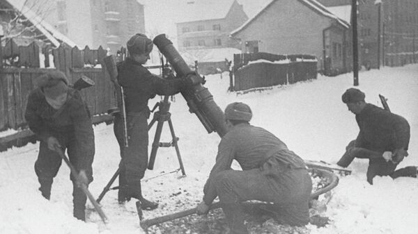 Советтик аскерлер Будапештти каармандык менен бошоткон  - Sputnik Кыргызстан