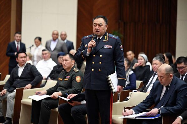 Президент принял родителей задержанных и осужденных за наркопреступления - Sputnik Кыргызстан