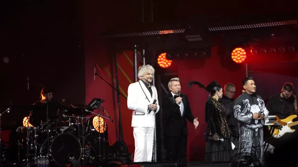 Как проходит масштабный концерт в Бишкеке с участием российских звезд — видео