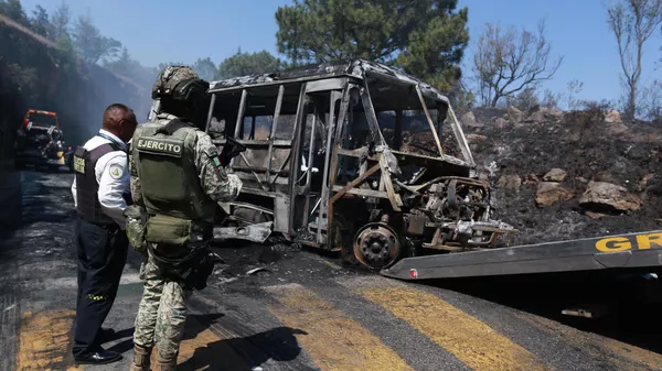 Беспорядки в Мексике из-за ликвидации лидера наркокартеля Эль Менчо - Sputnik Кыргызстан