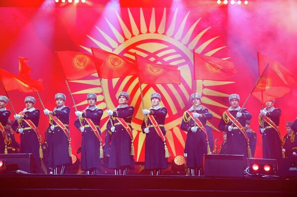 Накануне праздника в Бишкеке прошел грандиозный концерт - Sputnik Кыргызстан