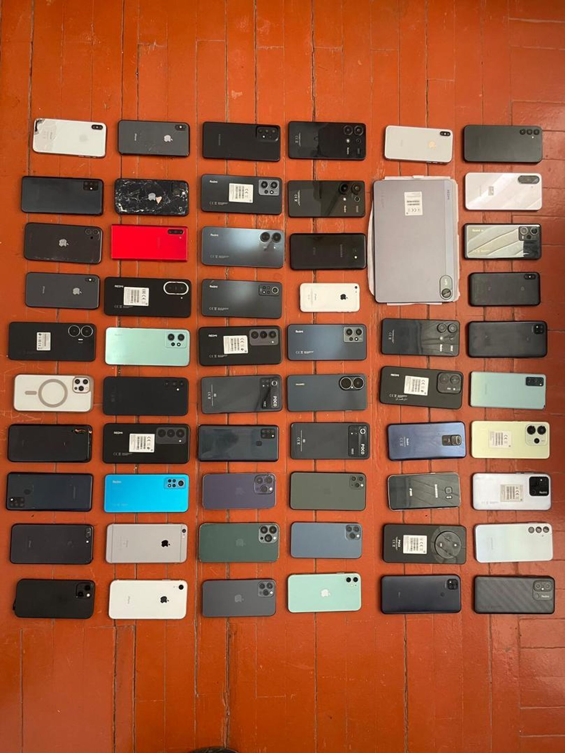 Сотрудники столичной милиции задержали подозреваемого в серии карманных краж - Sputnik Кыргызстан, 1920, 24.02.2026