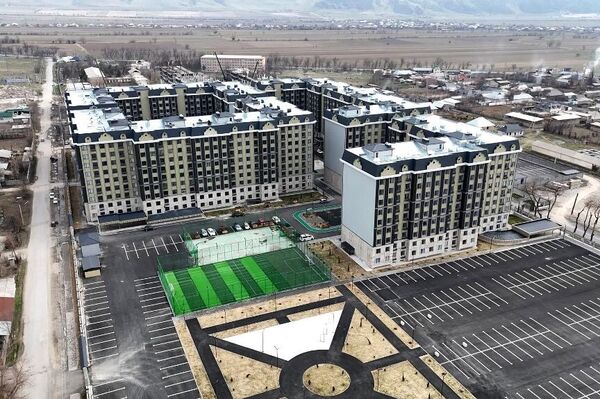 Церемония вручения ключей от квартир пограничникам в Джалал-Абадской области - Sputnik Кыргызстан