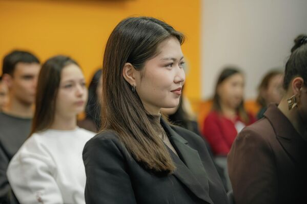 Мастер-класс организован в рамках просветительского проекта SputnikPro - Sputnik Кыргызстан