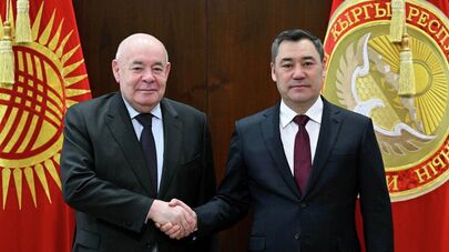 Встреча Садыра Жапарова и Михаила Швыдкого