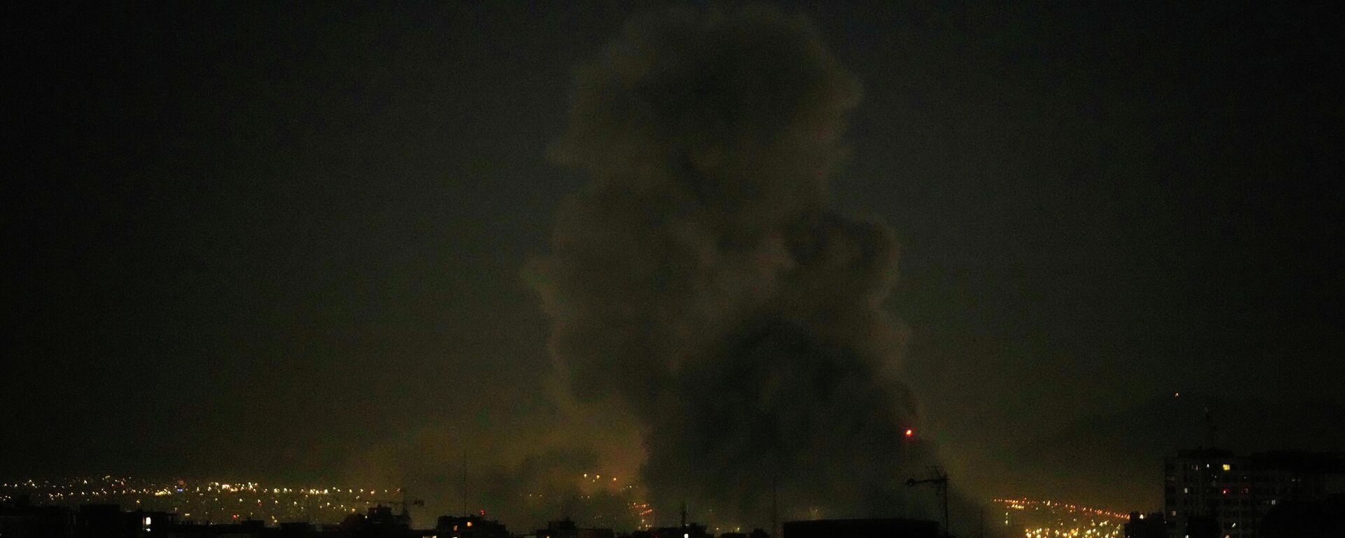 Иранга жасалган чабуул. Архив - Sputnik Кыргызстан, 1920, 16.03.2026