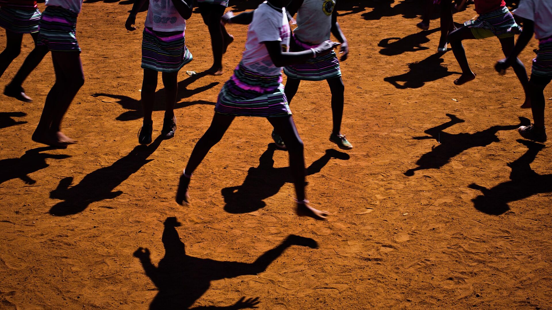 Африкалык балдар. Архив - Sputnik Кыргызстан, 1920, 03.03.2026