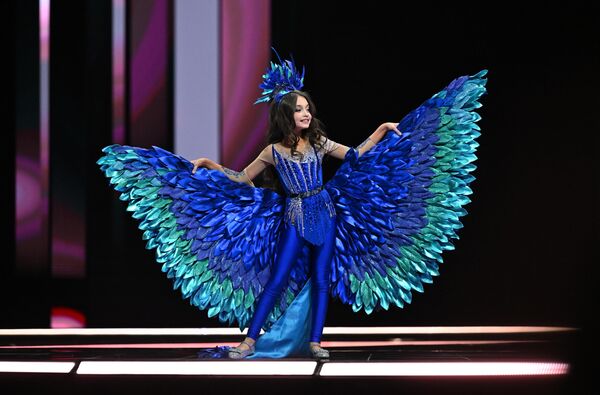 Лиа Беглариан (ОАЭ)  - Sputnik Кыргызстан