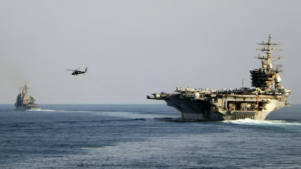 Военные корабли в Ормузском проливе - Sputnik Кыргызстан