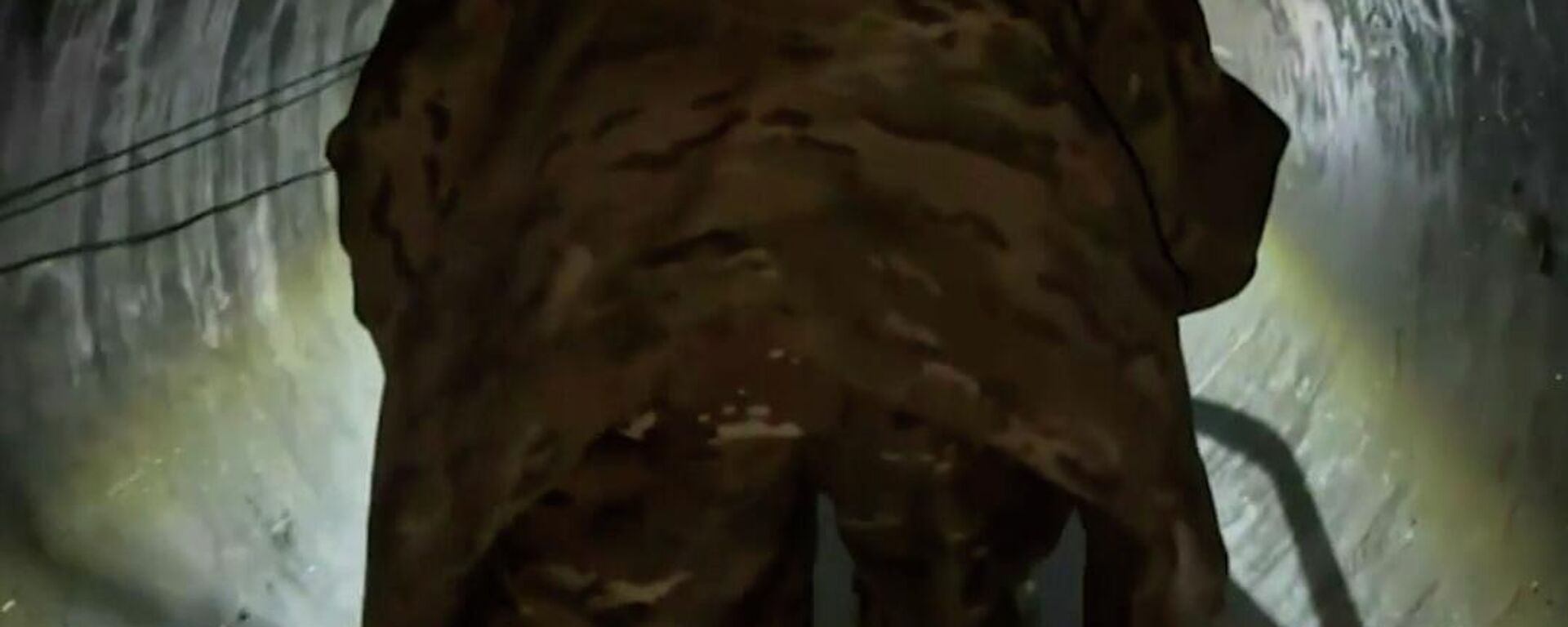 Армия жер алдындагы түтүк менен 14 чакырым жүргөн. Сужданын бошотулушу видеодо - Sputnik Кыргызстан, 1920, 13.03.2026