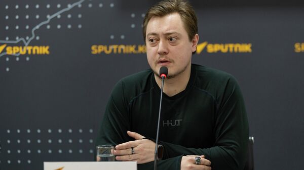 №6 Үй-бүлөлүк медицина борборунун психиатры Борис Ли  - Sputnik Кыргызстан