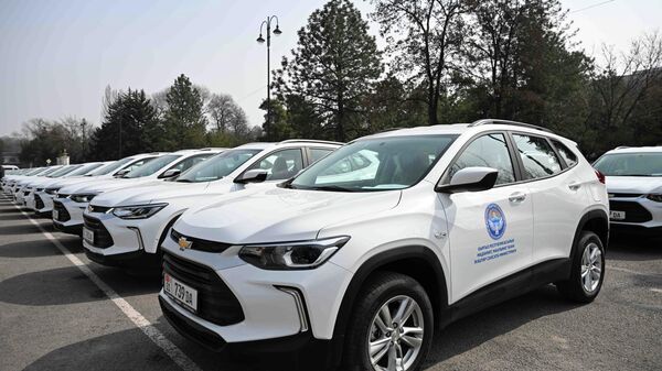 Передача 117 служебных автомобилей учреждениям культуры Кыргызстана
 - Sputnik Кыргызстан
