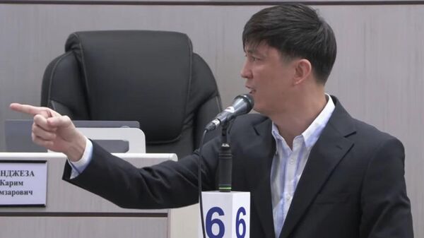 Депутат Эрулан Кокулов - Sputnik Кыргызстан