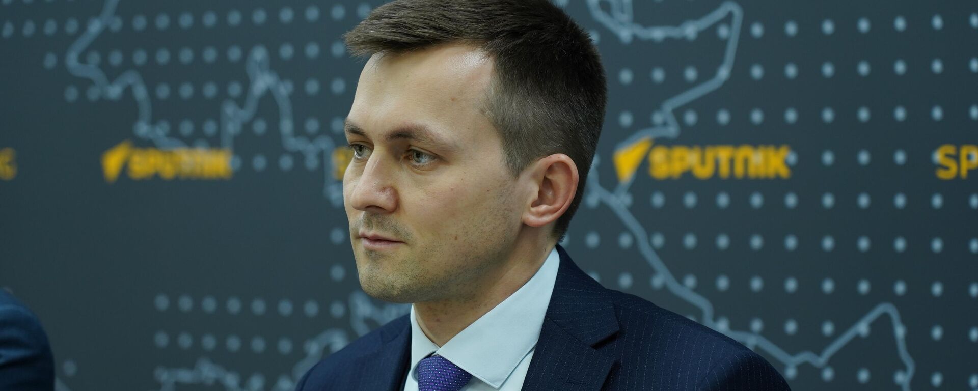 Торговый представитель России в Кыргызстане Айнур Саманов - Sputnik Кыргызстан, 1920, 19.03.2026