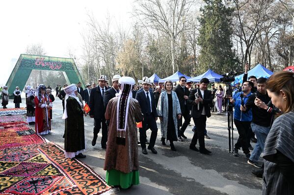 Ош в будущем станет важным центром мировой культуры, заявил спикер ЖК Марлен Маматалиев  - Sputnik Кыргызстан