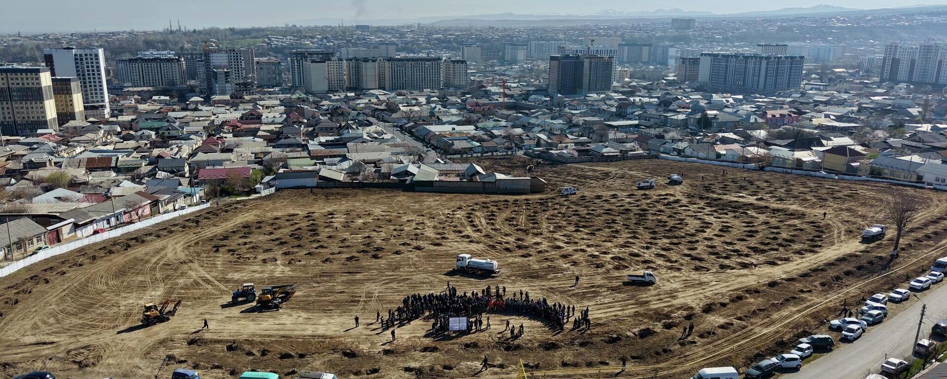 В Оше на месте бывшего кладбища высадят 1300 саженцев - Sputnik Кыргызстан, 1920, 24.03.2026