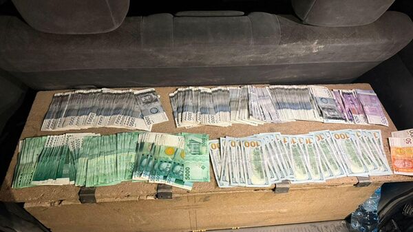 ГКНБ задержал судью Аламудунского райсуда и секретаря Чуйского облсуда - Sputnik Кыргызстан