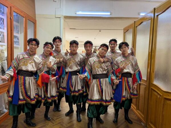 Участники, успешно прошедшие первый тур, продолжают демонстрировать свое мастерство, представляя новые хореографические постановки - Sputnik Кыргызстан