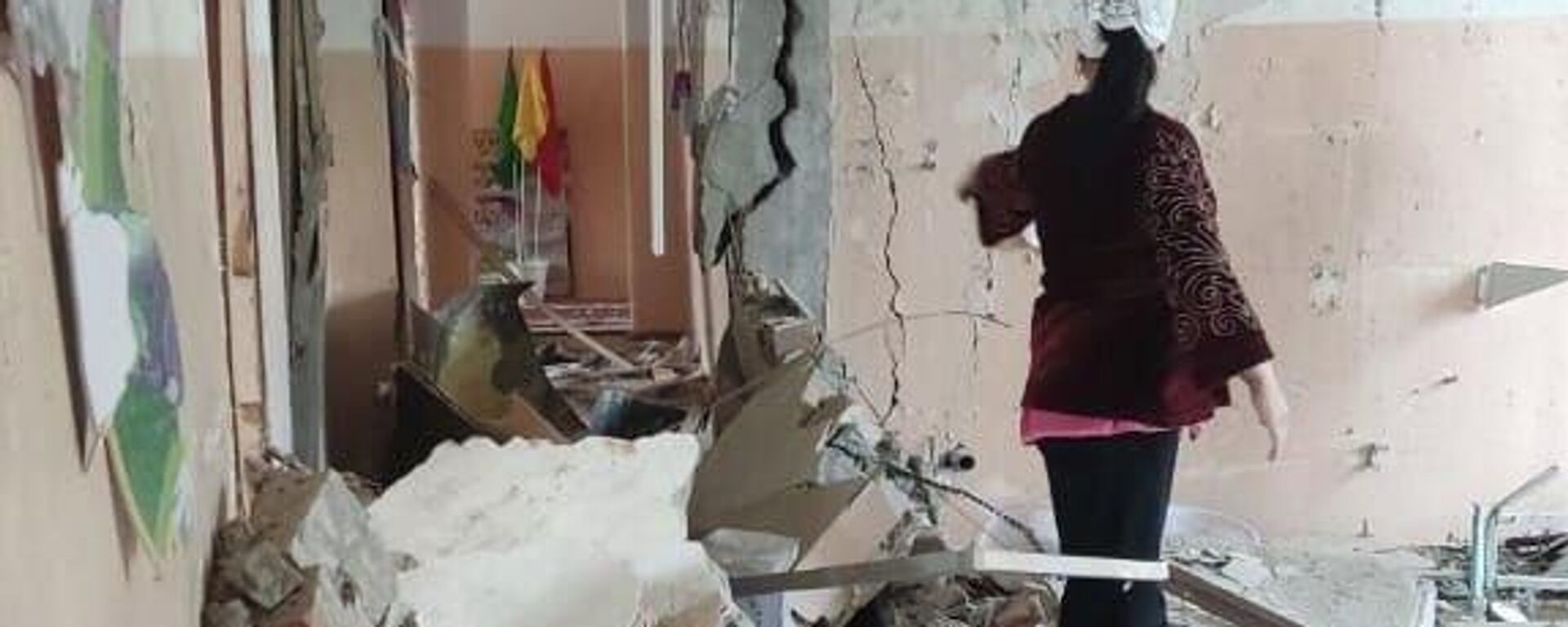 Последствия взрыва водонагревателя в детском саду в Ноокенском районе - Sputnik Кыргызстан, 1920, 31.03.2026