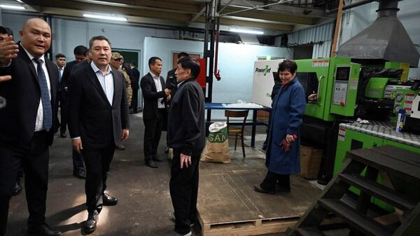 Президент Садыр Жапаров Дастан ААКнын жетекчилигине учкучсуз учуучу аппараттарды чыгарууну тапшырды - Sputnik Кыргызстан