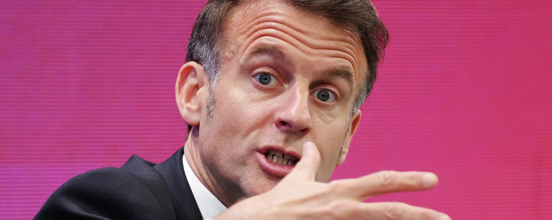 Франциянын президенти Эммануэль Макрон - Sputnik Кыргызстан, 1920, 04.04.2026