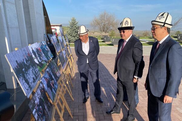 Памятное мероприятие в Ата-Бейите - Sputnik Кыргызстан